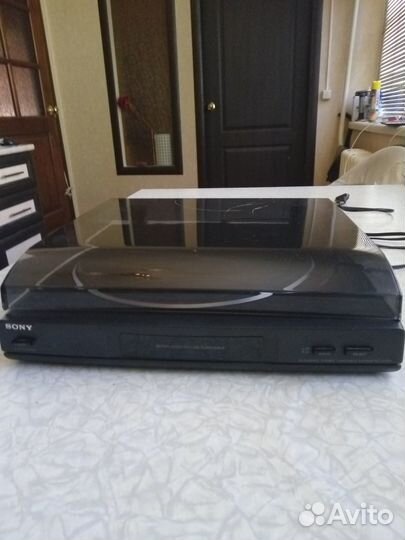 Виниловый проигрыватель sony PS-LX52Y