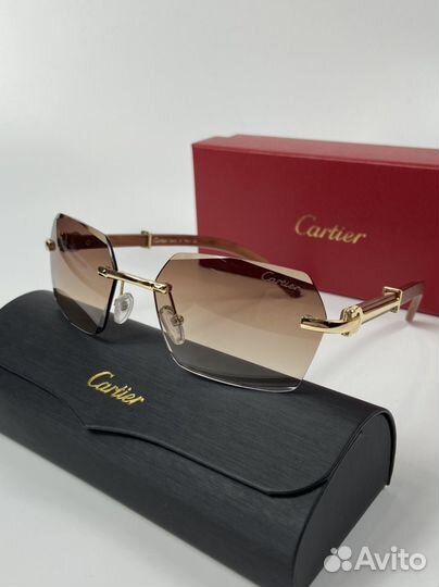 Солнцезащитные очки Cartier