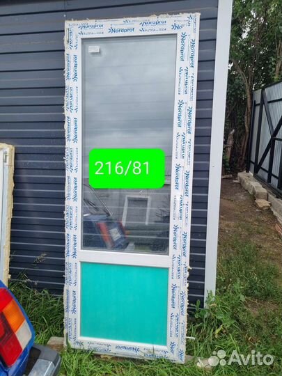 Дверь пластиковая