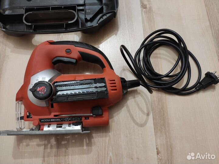 Лобзик Black+Decker KS 900