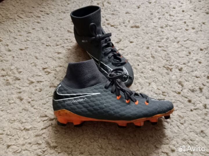 Футзалки и бутсы 32-33 размер