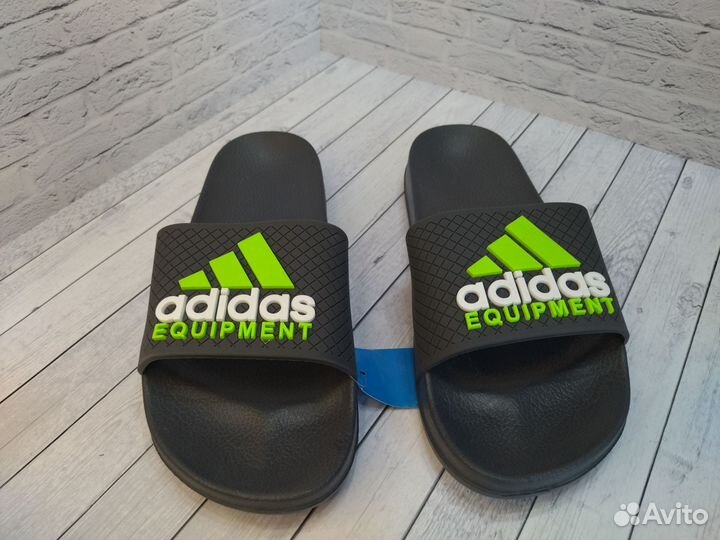 Шлепанцы сланцы Adidas