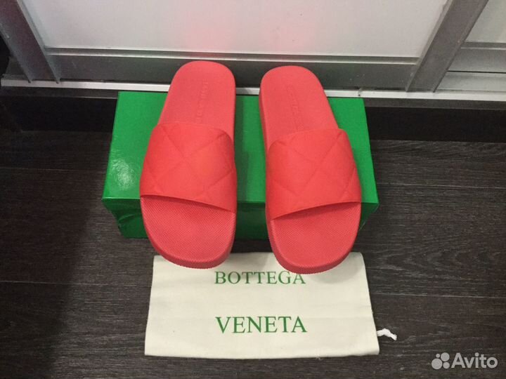 Шлепки Шлепанцы Bottega Veneta