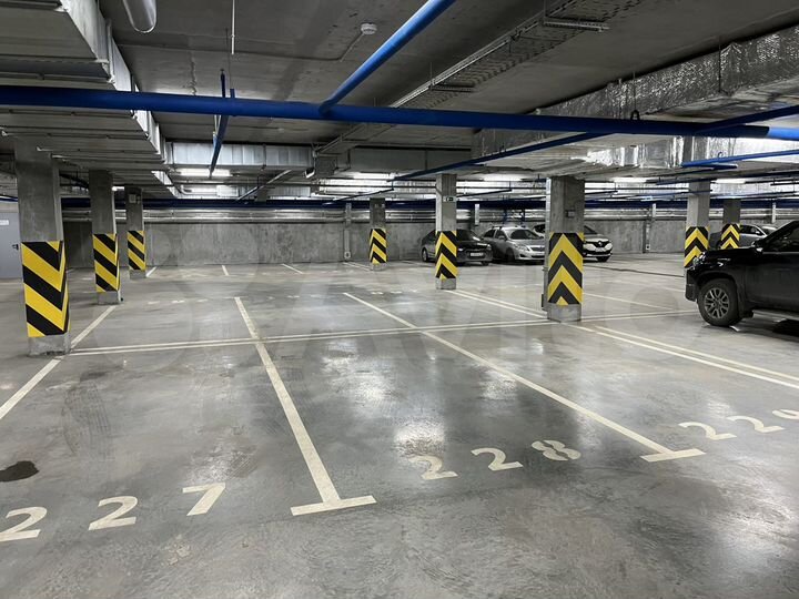 Машиноместо, 14 м²