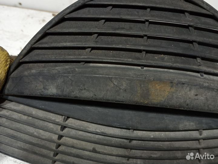 Монитор Mercedes-Benz SL R230