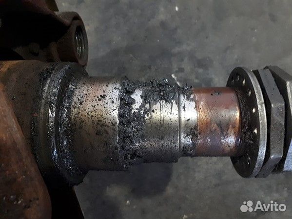 Балка средняя renault ленивец