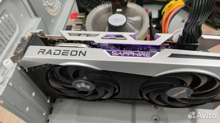 Sapphire Nitro 6600 XT (как RTX 3060 )