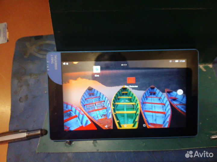 Планшет Lenovo Tab3 7