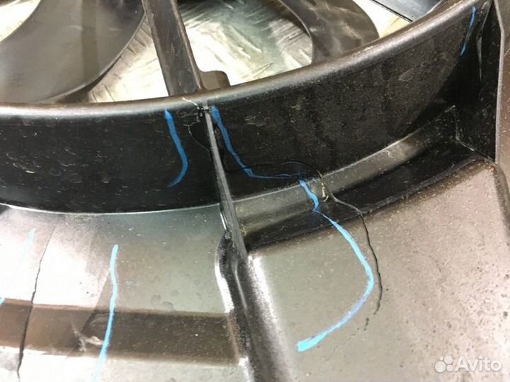 Диффузор радиатора Haval F7 1 2019