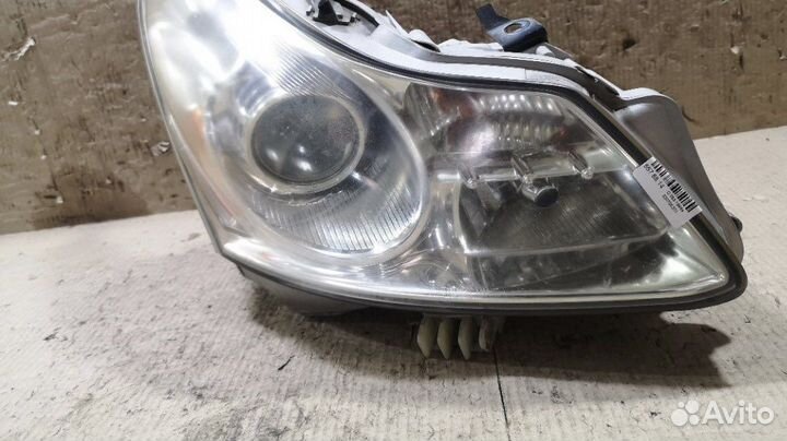 Фары Infiniti g35 v36 xenon