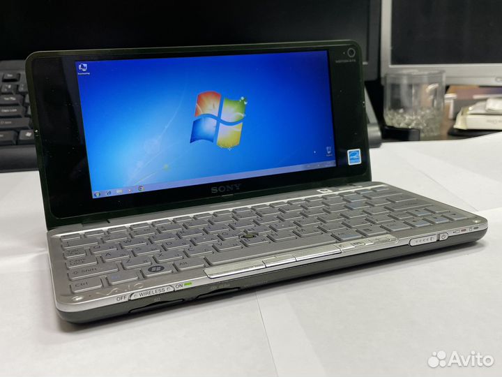 Sony Vaio VGN-P11ZR (коллекционный)