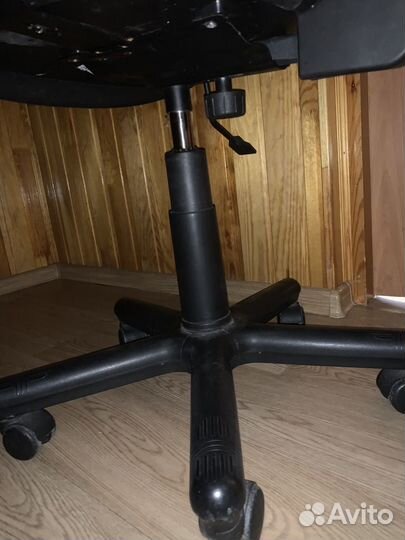 Компьютерный стул Б.у