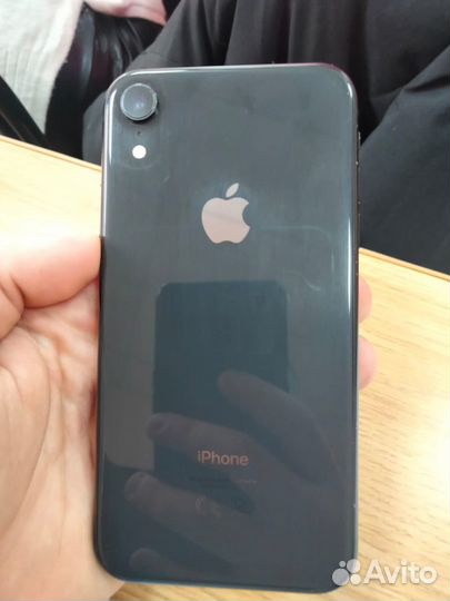 iPhone Xr, 64 ГБ