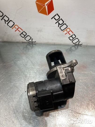 Клапан егр Mercedes C-Class W203 OM646 2.2 CDI