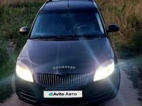 Skoda Roomster 1.4 MT, 2009, 370 000 км, с пробегом, цена 580 000 руб.