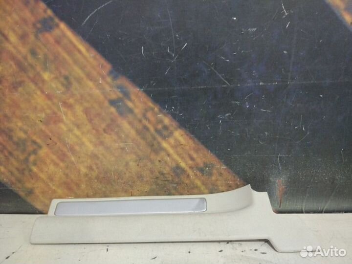 Накладка на порог задняя правая Lincoln Navigator