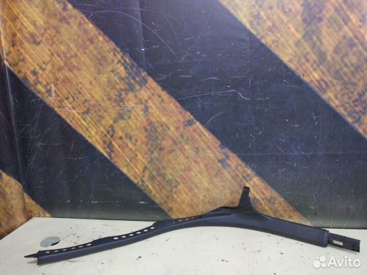 Накладка на порог задняя правая Audi A4 Avant B7