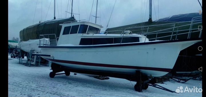 Катер Валдай