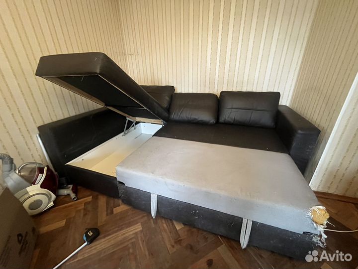 Диван iугловой kea б/у