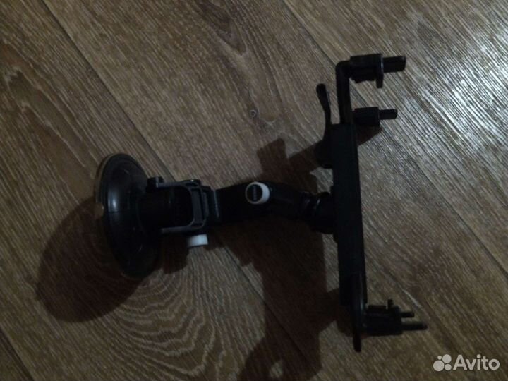 Держатель планшета в авто