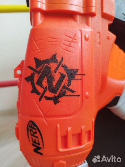 Бластер nerf nail biter