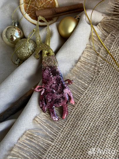 Набор елочных игрушек из эпоксидной смолы