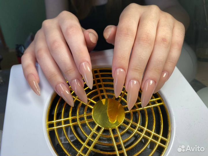 Маникюр наращивание ногтей