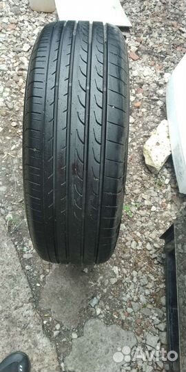 Yokohama BluEarth RV-02 225/65 R17 106V