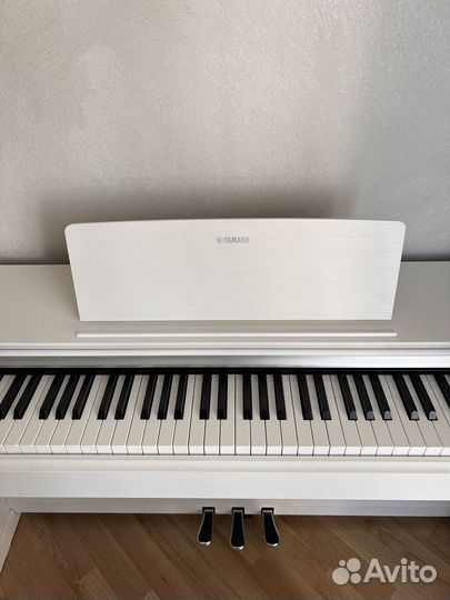 Цифровое фортепиано yamaha