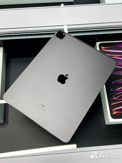 iPad Pro 12.9 M1 256Gb Гарантия до 01.11.2023