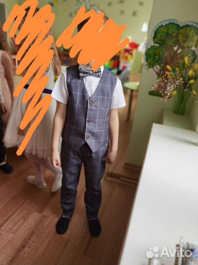 Костюм тройка 116см