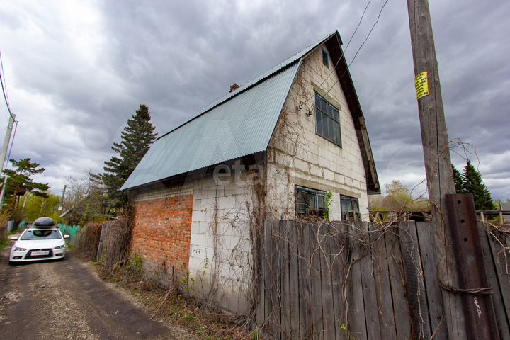 Дом 60 м² на участке 6 сот.