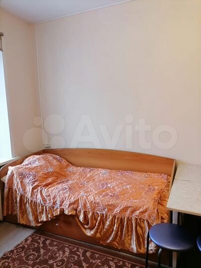 Комната 13 м² в 1-к., 2/4 эт.