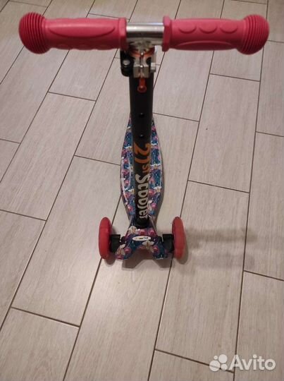 Самокат трехколесный 21st scooter