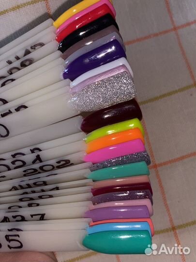 Модели на гель лак