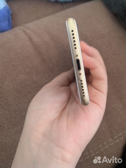 Телефон iPhone 7 128gb