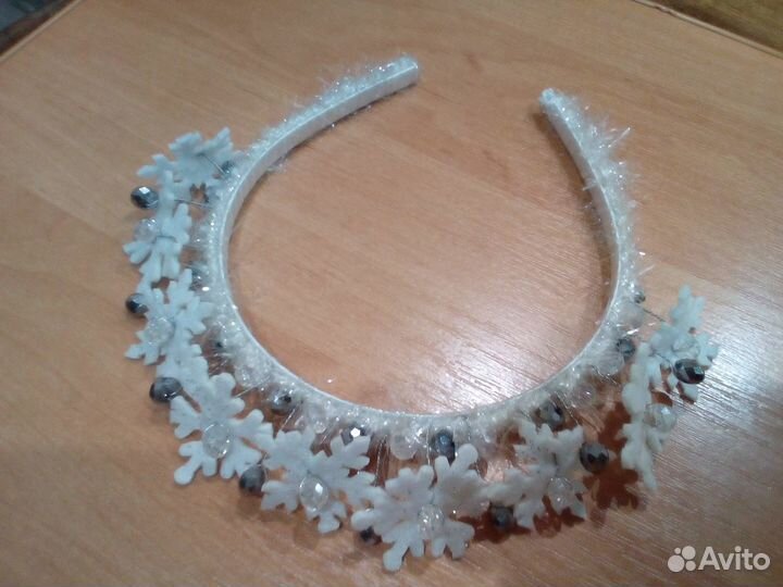 Ободок снежинка