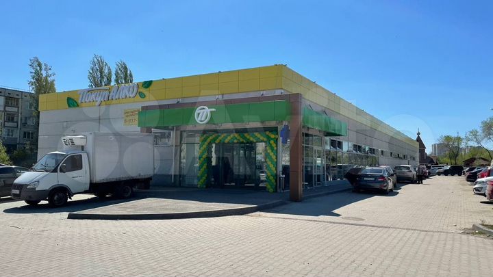 Торговая площадь, 30 м², 51-й Гвардейской, 38д