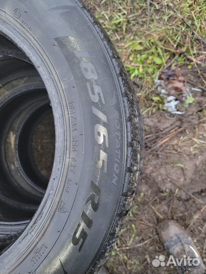 Pirelli Ice Zero 185/65 R15