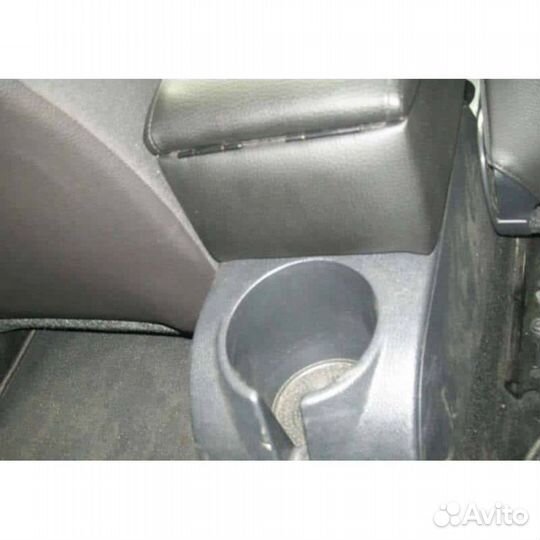 Подлокотник Volkswagen Jetta 5 2004-2010г