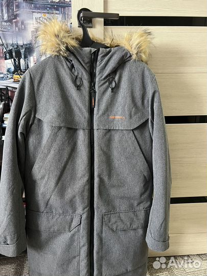 Продам куртку на подростка