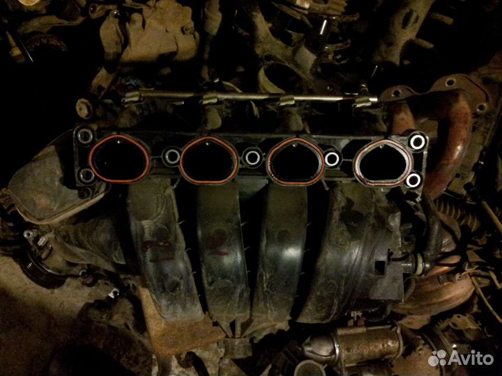 Коллектор впускной, выпускной на Опель астра Н