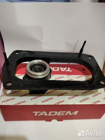 Обойма шаровой опоры рычага кпп с подшипником