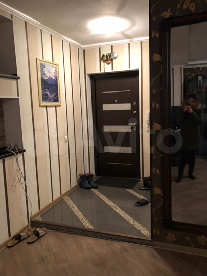 2-к. квартира, 70 м², 9/9 эт.