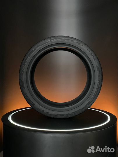 Kumho Ecsta Sport PS72 245/40 R18 97Y