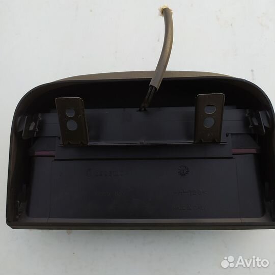 Повторитель стоп сигнала мицубиси каризма