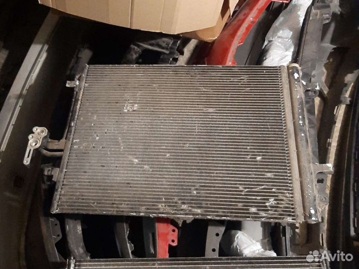 Ford Galaxy радиатор кондиционера