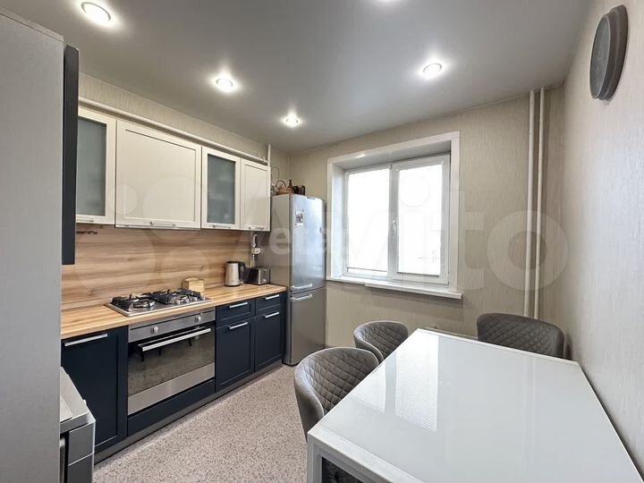 4-к. квартира, 82,5 м², 2/9 эт.