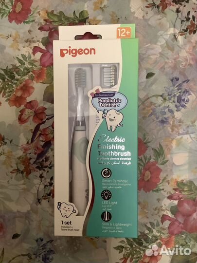 Зубная щетка Pigeon электрическая +сменные насадки