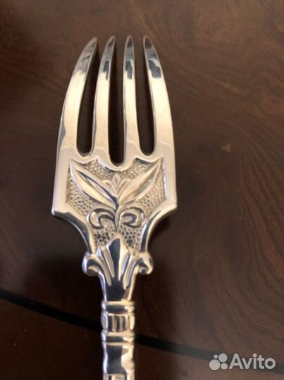 Набор серебряных столовых приборов